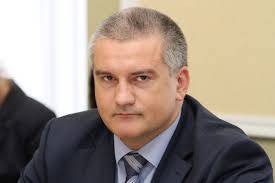 Глава Крыма объявил об увольнении трех министров и мэра Ялты